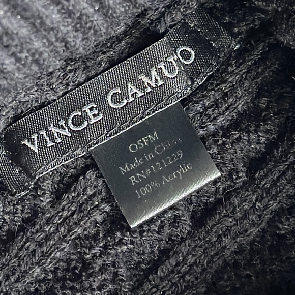 SPECTACULAR CUSTOM "REAL FUR" POM TOQUE - Picture 5 of 5